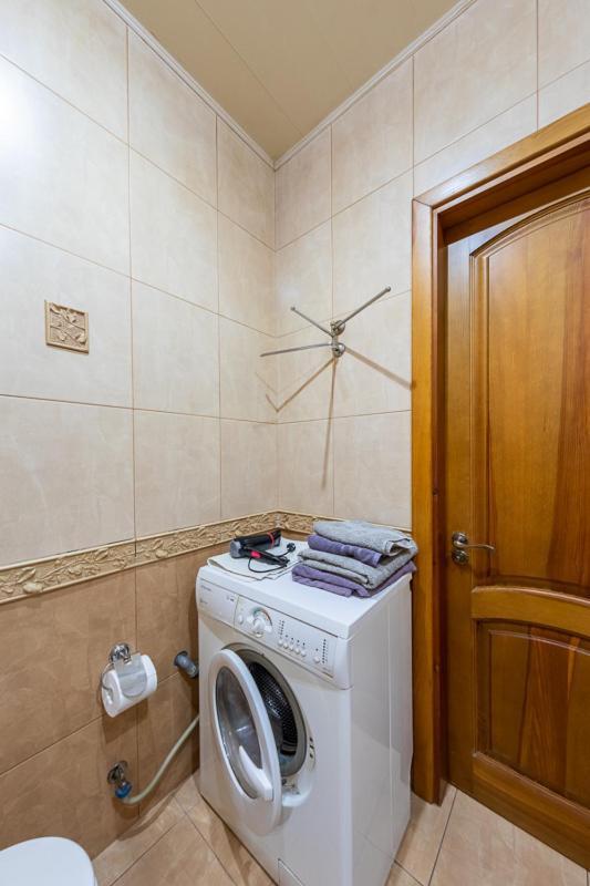 Apartment Near Lva Tolstoho Square Киев Экстерьер фото